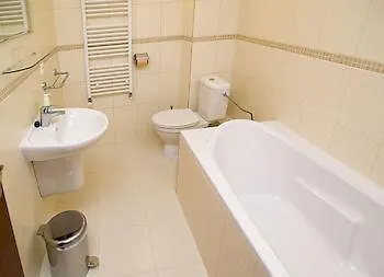 Premier Hotel